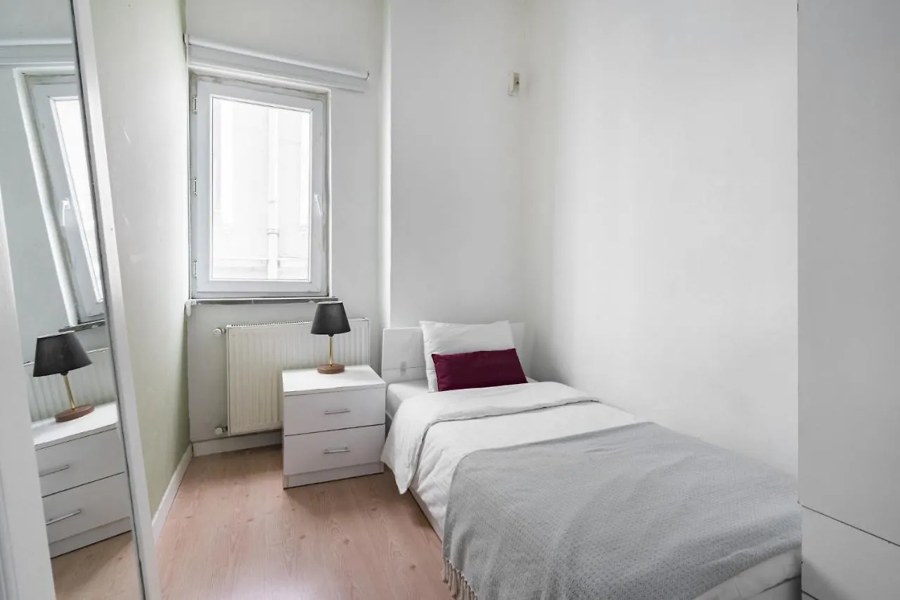 Апартаменты Central Flat W Sea View And Near Galata Tower Стамбул 0*,